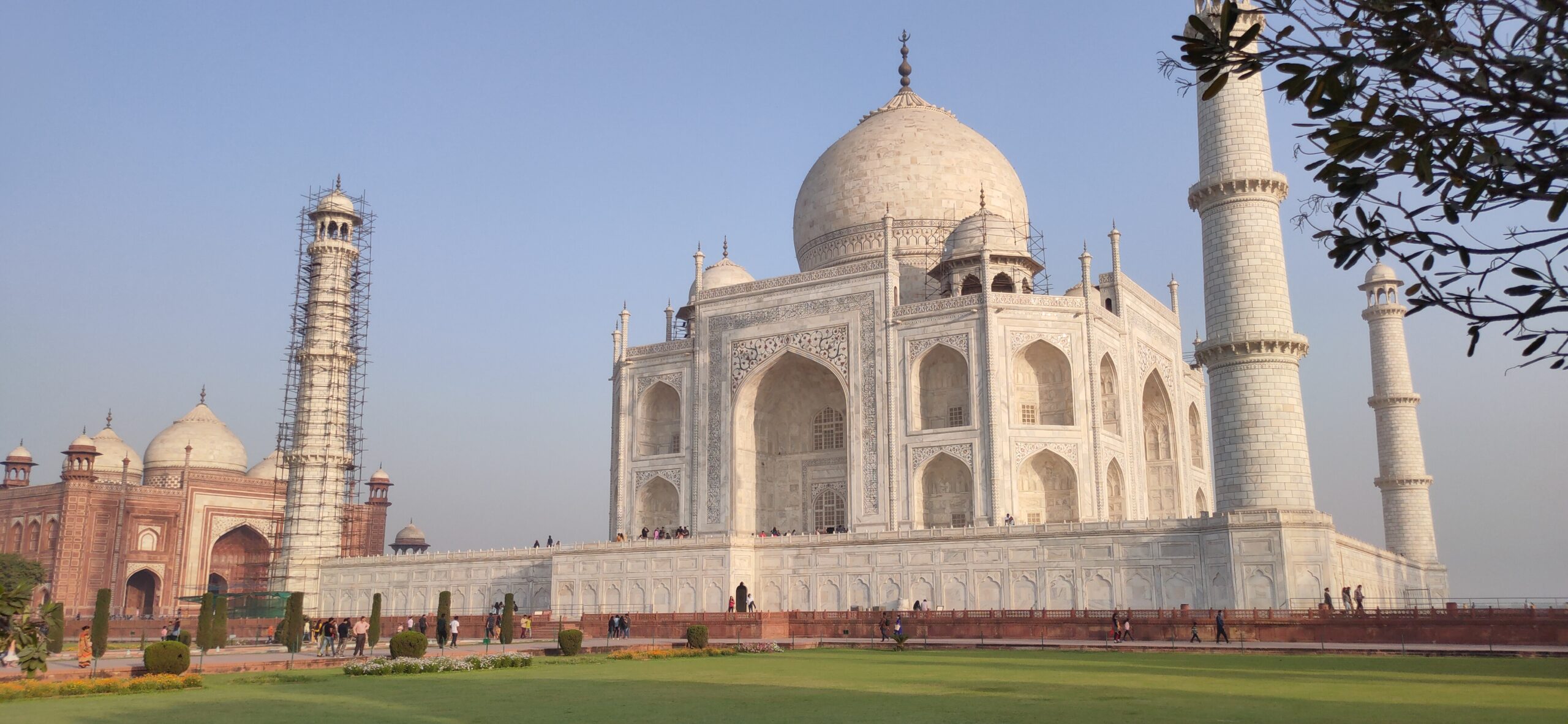 Same Day Taj Mahal Tour By Gatimaan Express