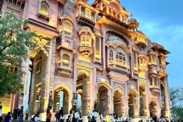 Golden Triangle Tour with Amritsar